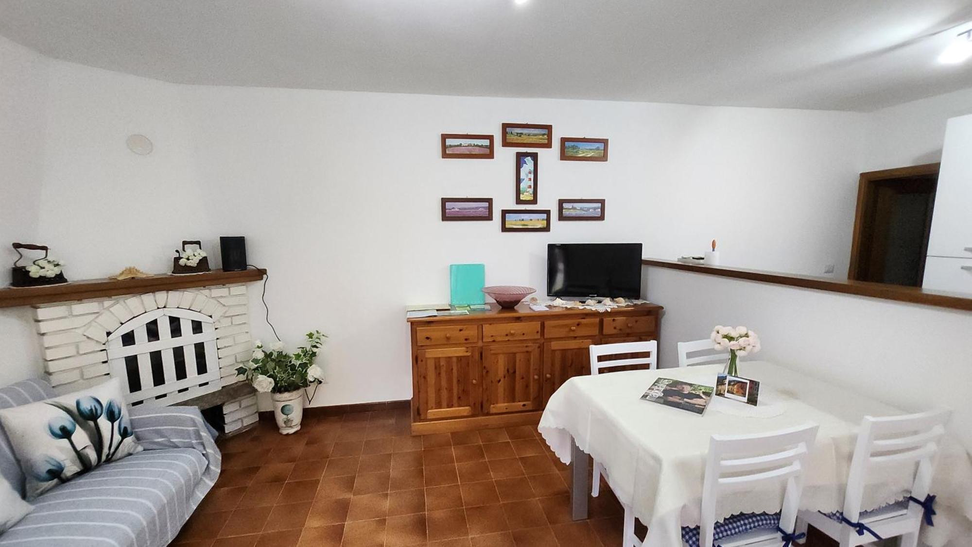 Laura'S Cottage With Lake View, Detached, 5 Kilometers From Varenna Lierna Extérieur photo