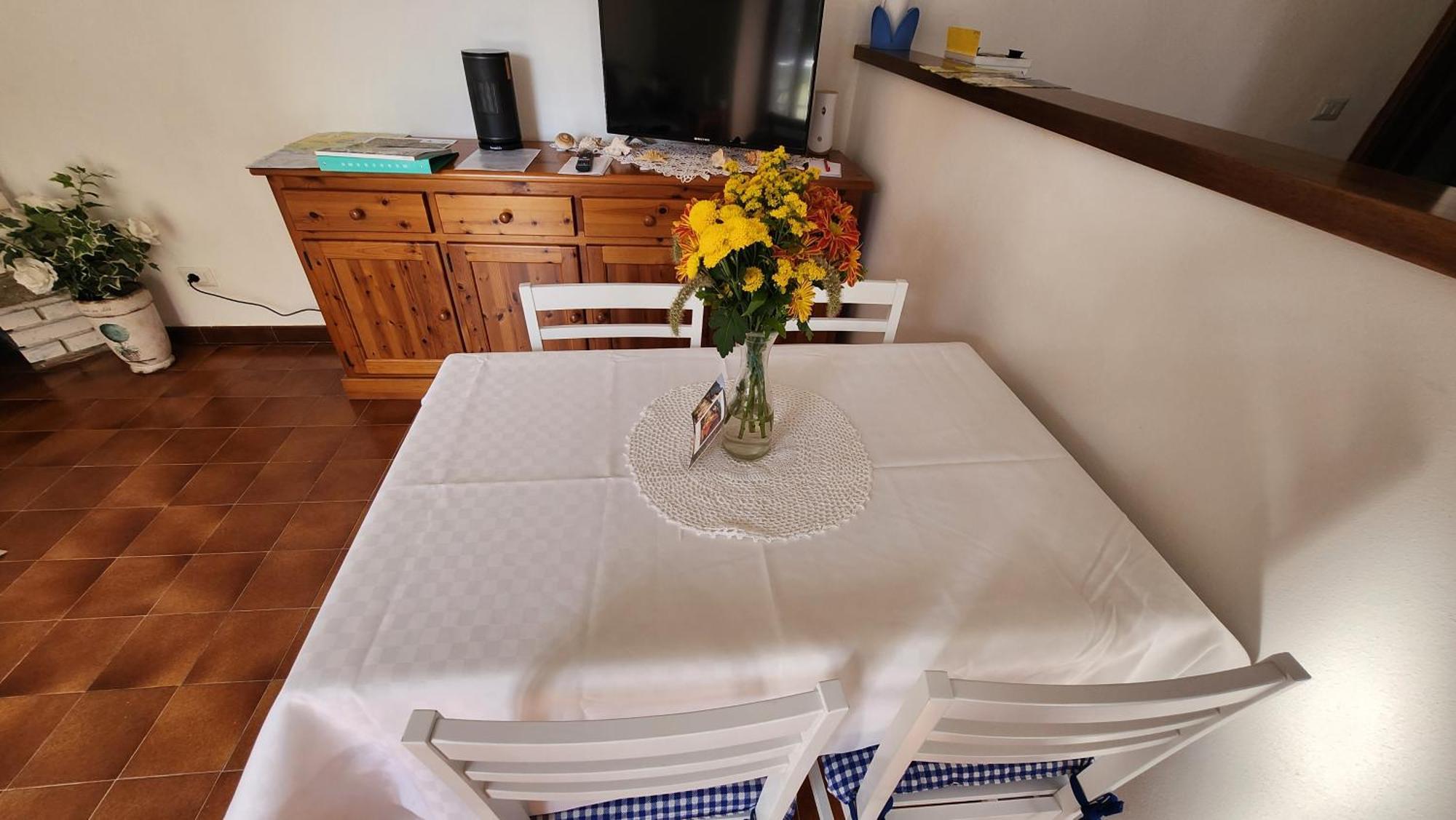 Laura'S Cottage With Lake View, Detached, 5 Kilometers From Varenna Lierna Extérieur photo
