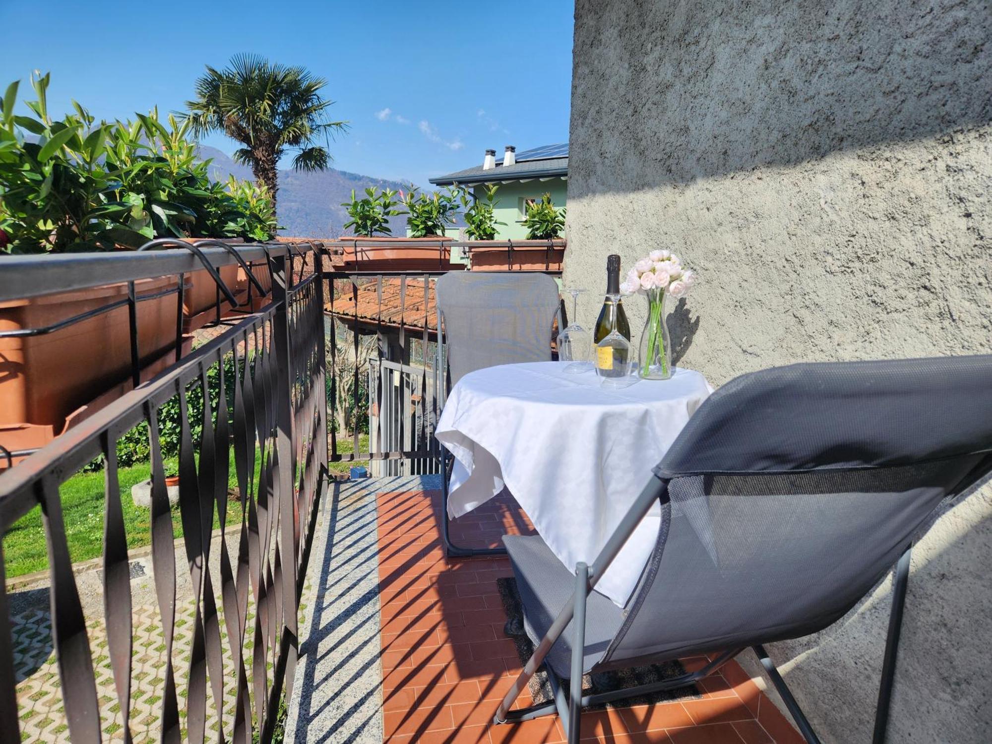 Laura'S Cottage With Lake View, Detached, 5 Kilometers From Varenna Lierna Extérieur photo